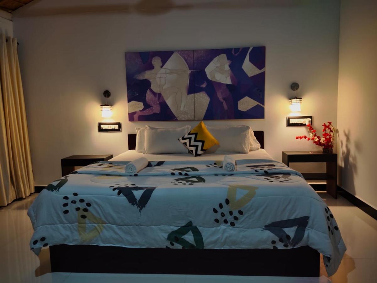 Lotus Riya Home Stay Hampi Exterior foto